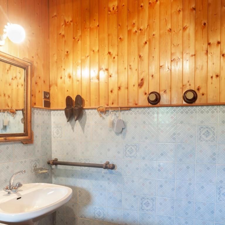 Grand appartement proche Gd Bornand - Appartement 3 Chambres Premium avec Balcon - 23