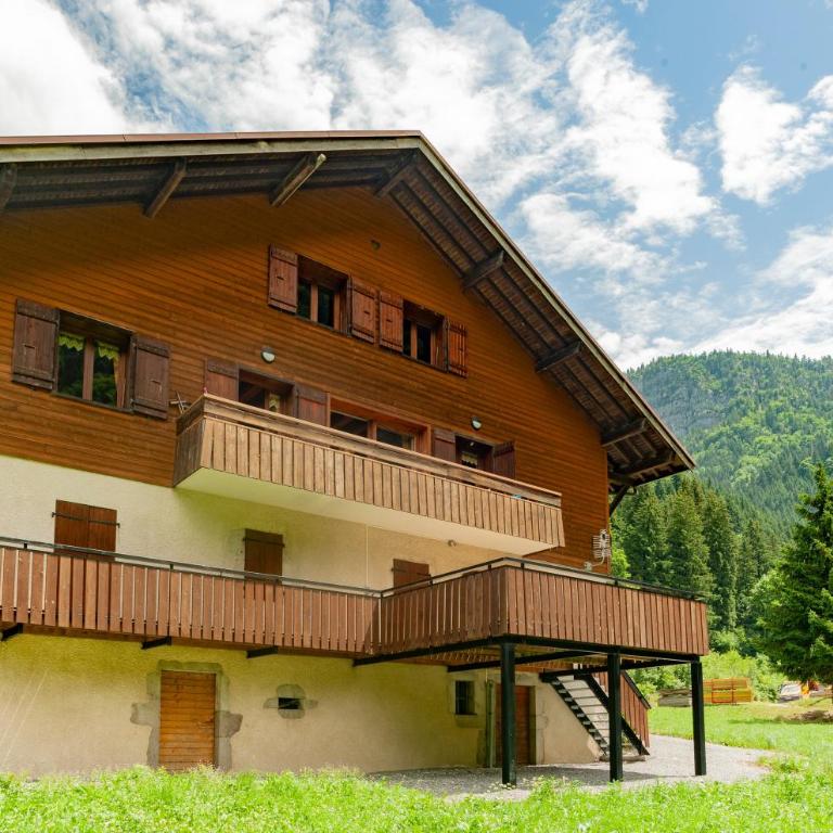 Grand appartement proche Gd Bornand - Appartement 3 Chambres Premium avec Balcon - 4