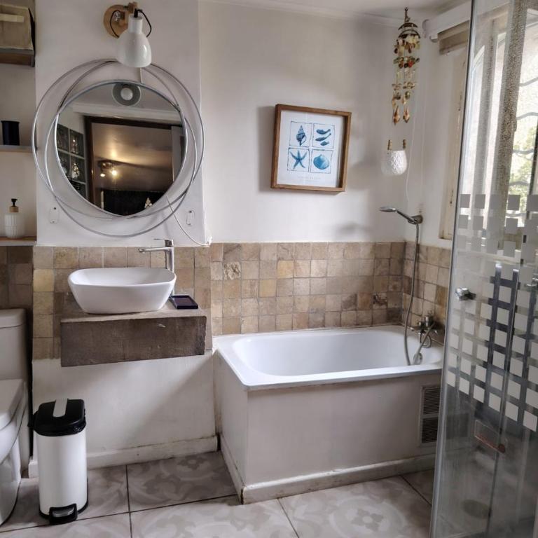 Loft tranquilo en casa patrimonial - One-Bedroom Apartment - 4