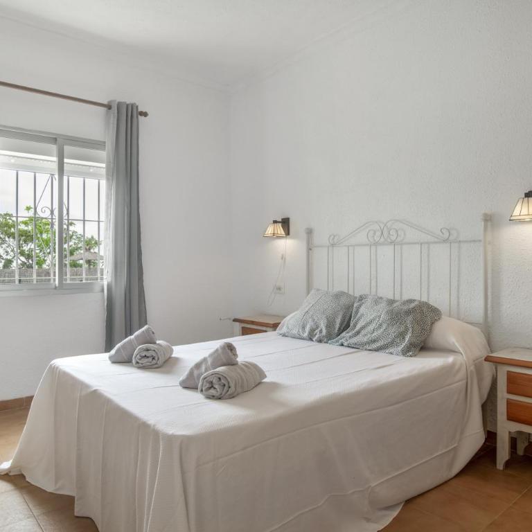 Complejo Alejandra - Apartamento Deluxe de 2 dormitorios con vistas al jardín - 10