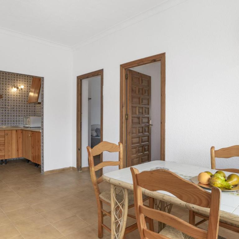 Complejo Alejandra - Apartamento Deluxe de 2 dormitorios con vistas al jardín - 7