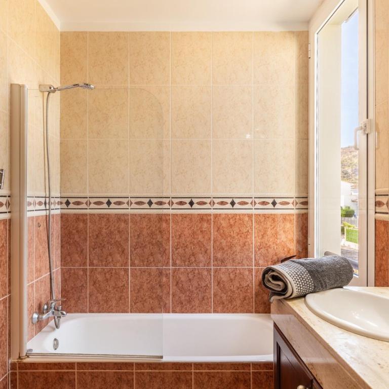 Apartamento Llenaire cerca playa - Apartamento Premium de 3 dormitorios con balcón - 21