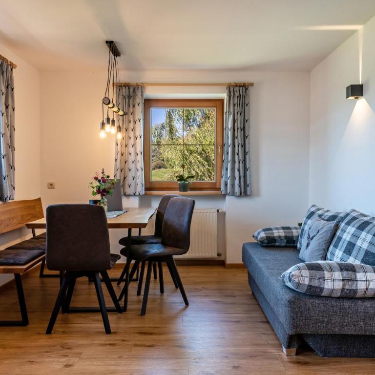 Mongaduierhof Apt Latemar - Appartamento Deluxe con 2 Camere da Letto e Vista Giardino - 1