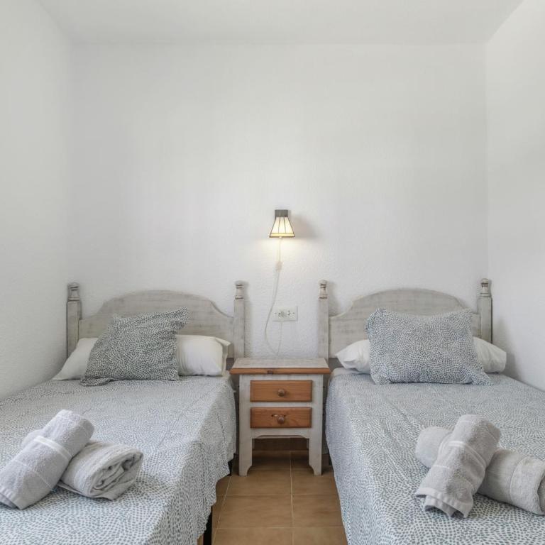 Complejo Alejandra - Apartamento Deluxe de 2 dormitorios con vistas al jardín - 12