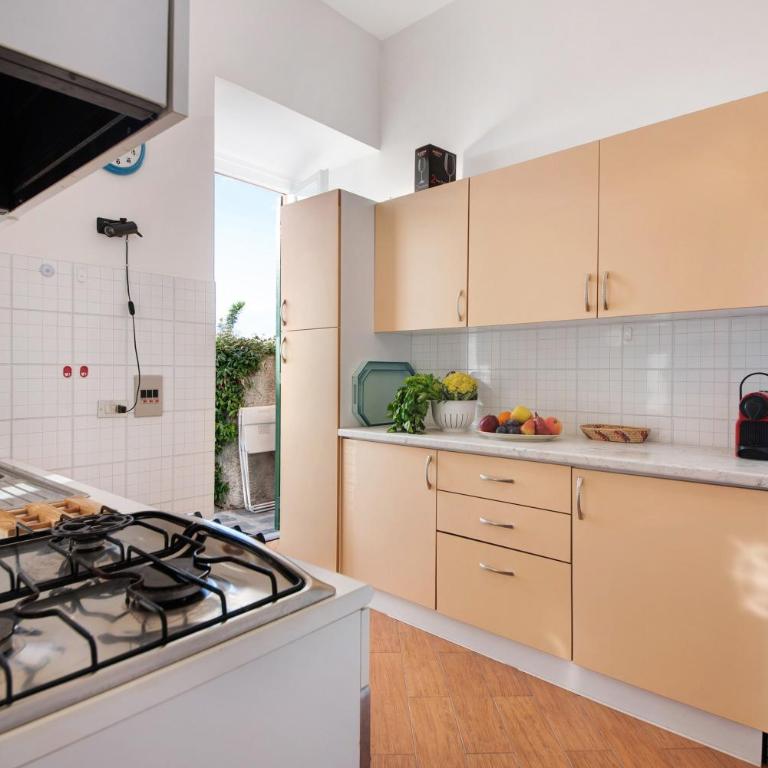 Appartamento Accogliente Vista Mare - Appartamento Deluxe con 2 Camere da Letto e Vista Oceano - 14