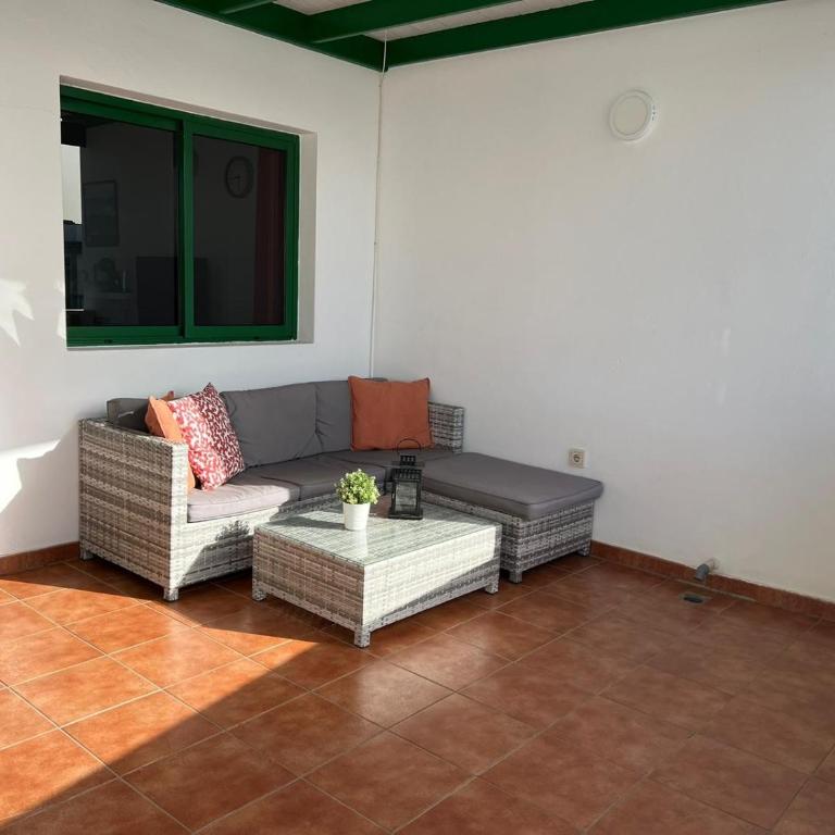 La Bonanza - Two-Bedroom Deluxe Apartment with Ocean View - 3