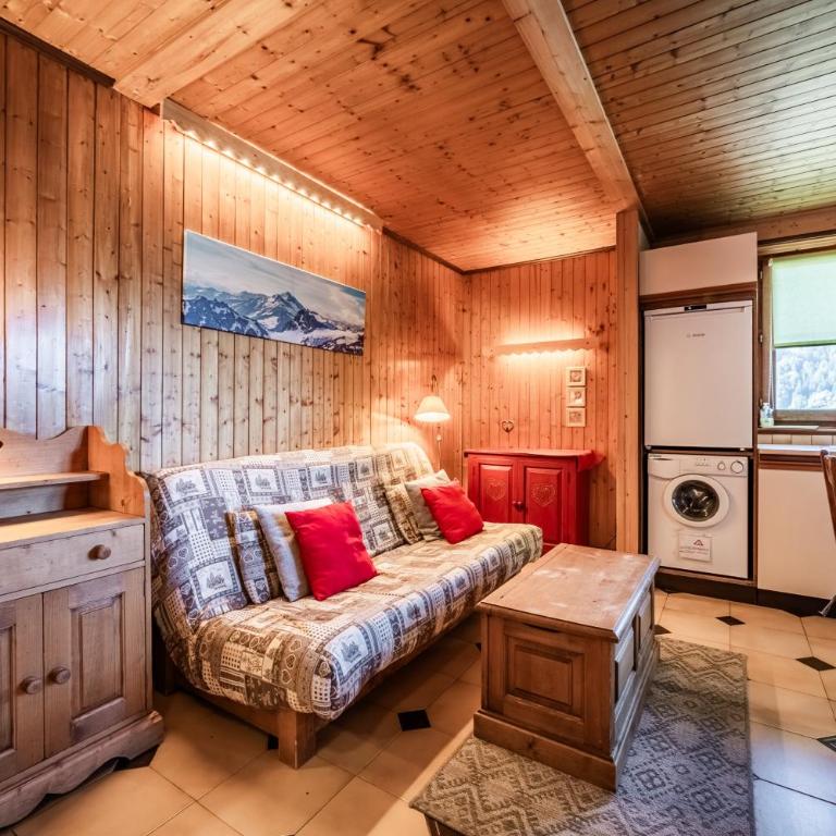 Chalet Arnica - Superior One-Bedroom Apartment with Balcony - 7