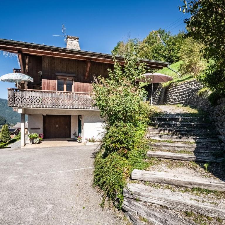 Chalet Arnica - Two-Bedroom Deluxe Apartment with Balcony - 23