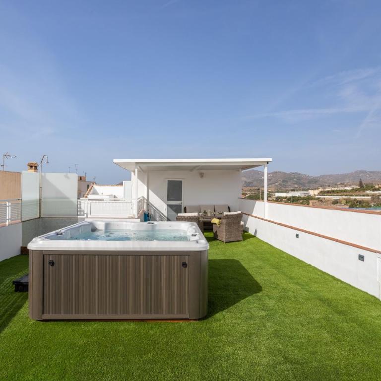 Terraza Mar y Montaña - Apartamento Premium de 3 dormitorios con balcón - 26