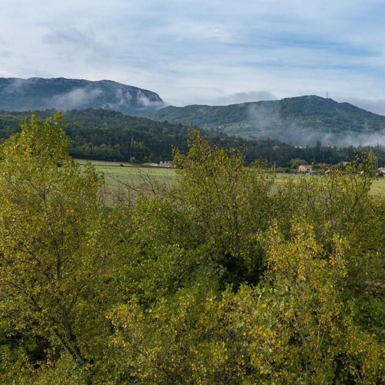 Cocon Familial - Gîte De Charme - Appartement Supérieur - Vue sur Ville - 35