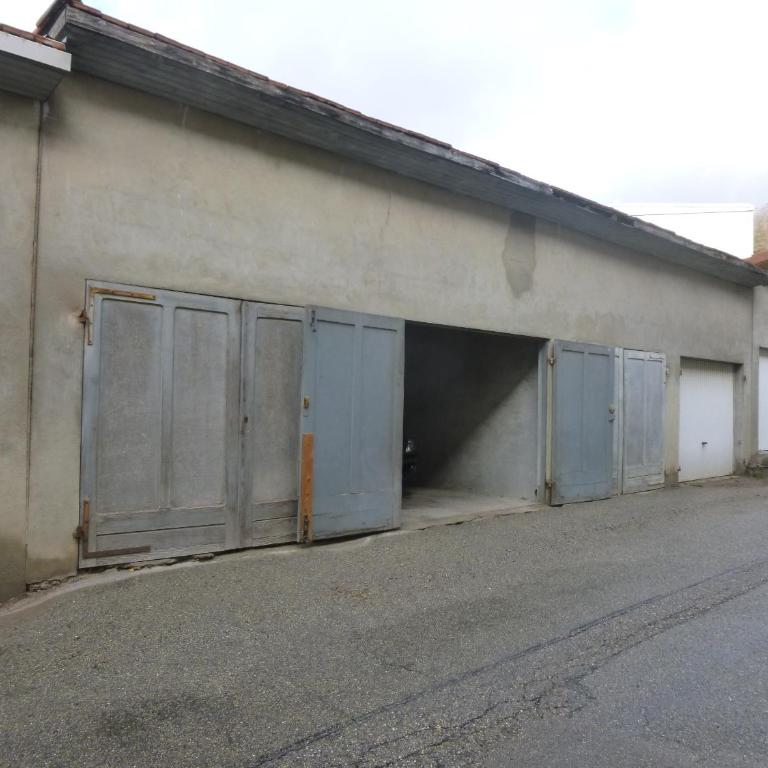 Cocon Familial - Gîte De Charme - Appartement Supérieur - Vue sur Ville - 28