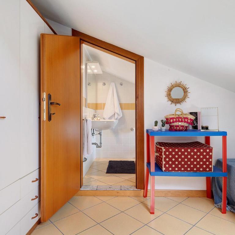 Mansarda di Ponente - Appartamento con doccia - 15