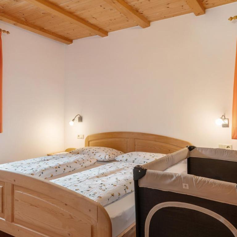 Bauernhof Schgagul - Deluxe-Apartment mit 2 Schlafzimmern und Gartenblick - 19