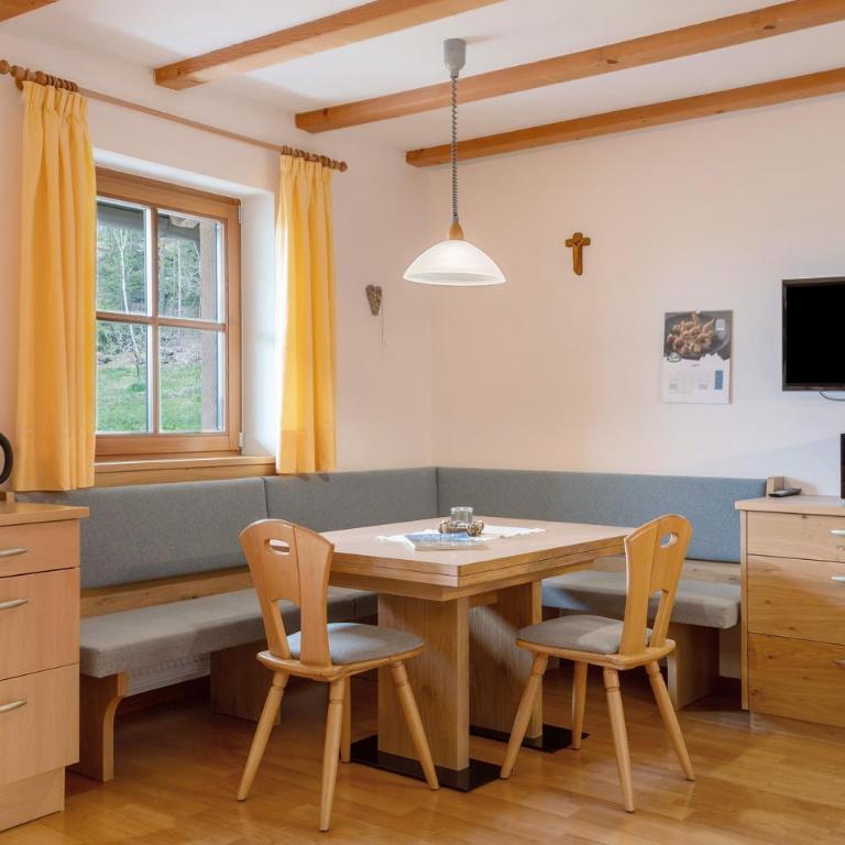 Bauernhof Schgagul - Deluxe-Apartment mit 2 Schlafzimmern und Gartenblick - 6