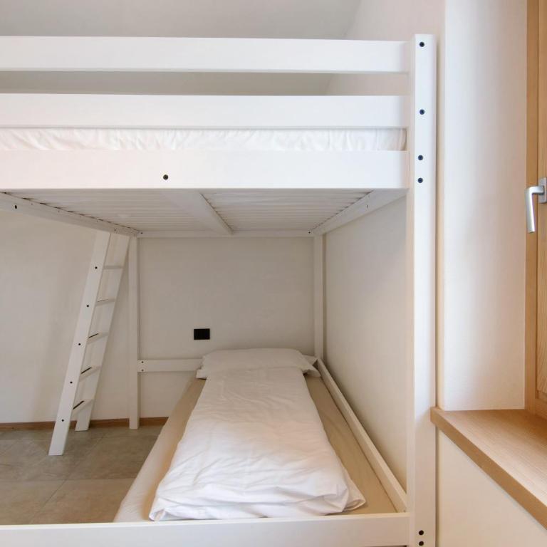 La villa del lago in giardino - Appartamento Premium con 3 Camere da Letto e Balcone - 17