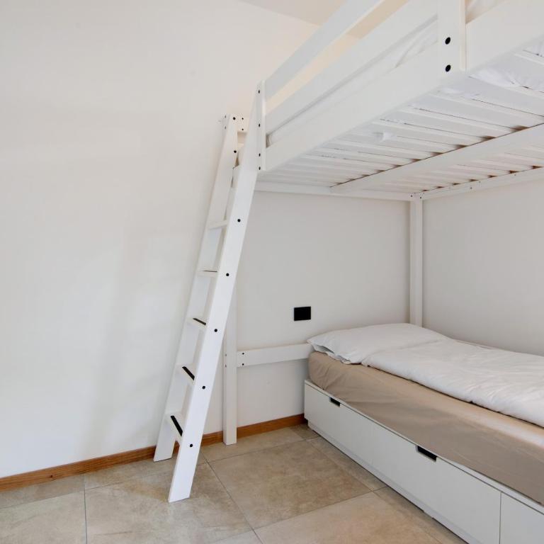 La villa del lago in giardino - Appartamento Premium con 3 Camere da Letto e Balcone - 19
