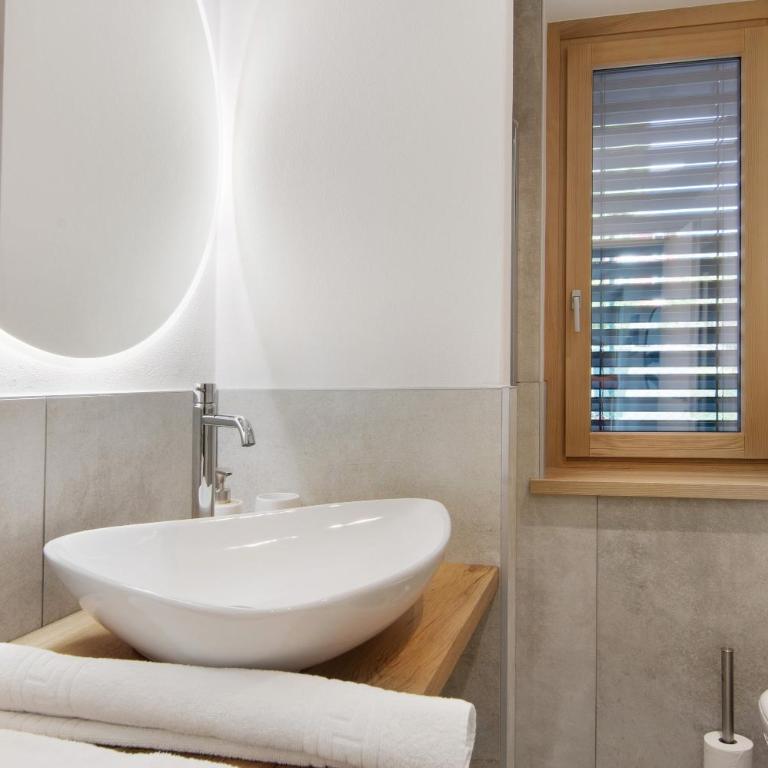 La villa del lago in giardino - Appartamento Premium con 3 Camere da Letto e Balcone - 26