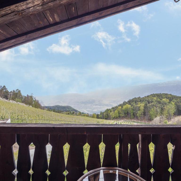 Malgorerhof Lavendel - Two-Bedroom Deluxe Apartment with Garden View - 8