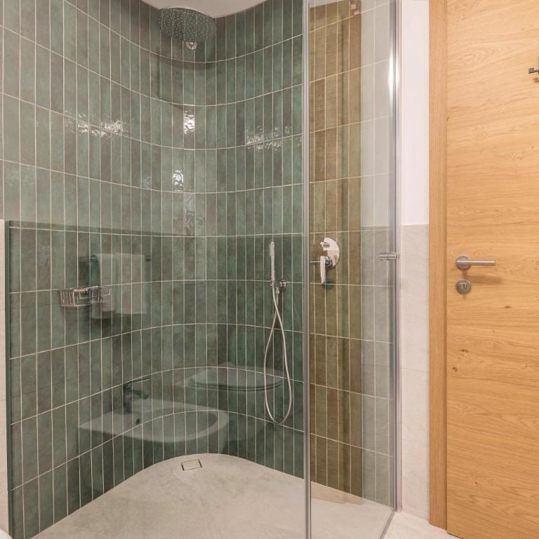 Les Ciases Chalets Dolomites Apt 4 - Appartamento Deluxe con 2 Camere da Letto e Balcone - 19