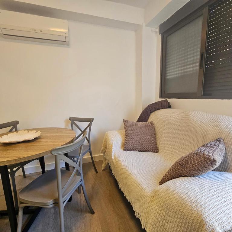 Villa Pompeu Fabra - Two-Bedroom Apartment - 15