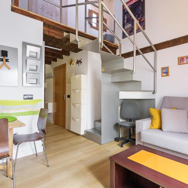 Loft de un arquitecto - Apartamento Superior de 1 dormitorio con balcón - 4