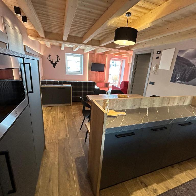 Casa Domin Livigno - Appartamento Deluxe con 2 Camere da Letto e Balcone - 11