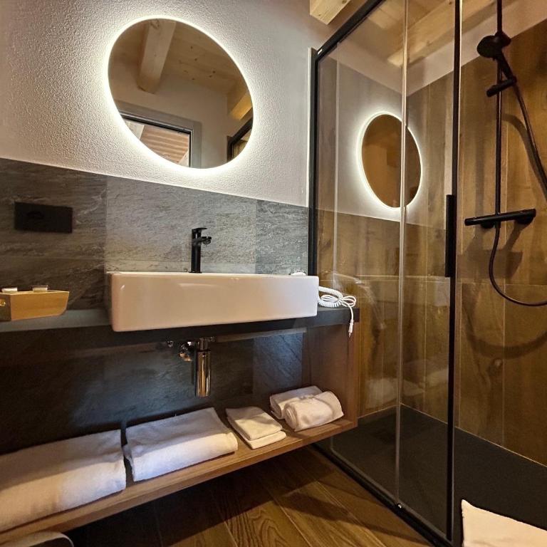 Casa Domin Livigno - Appartamento Deluxe con 2 Camere da Letto e Balcone - 23