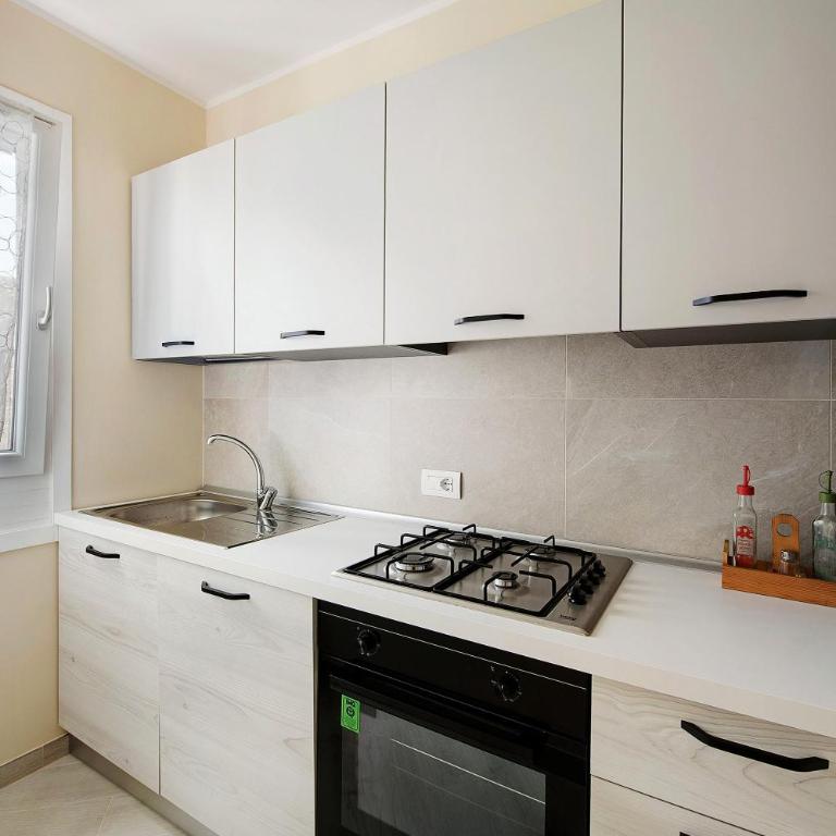 Casa Vera Aurora Lake Garda - Two-Bedroom Deluxe Apartment with Garden View - 10