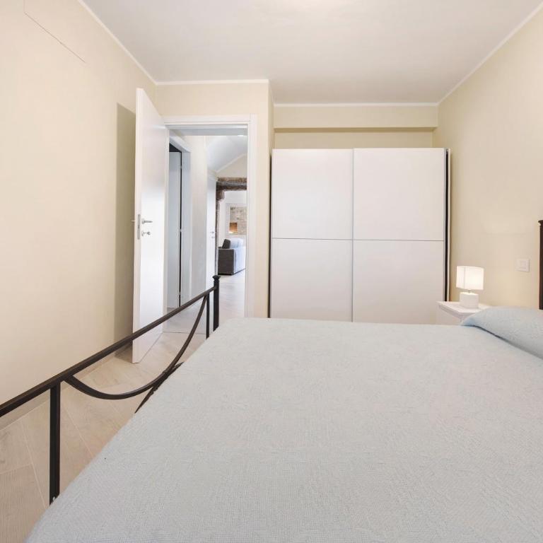 Casa Vera Aurora Lake Garda - Two-Bedroom Deluxe Apartment with Garden View - 14