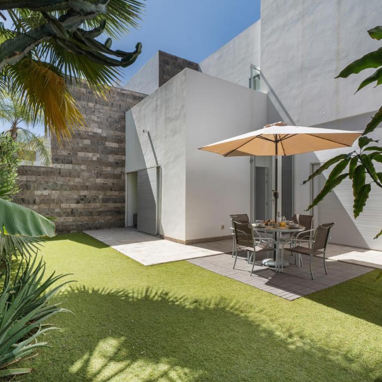 Villa Playa del Duque - Villa con vistas al jardín - 17