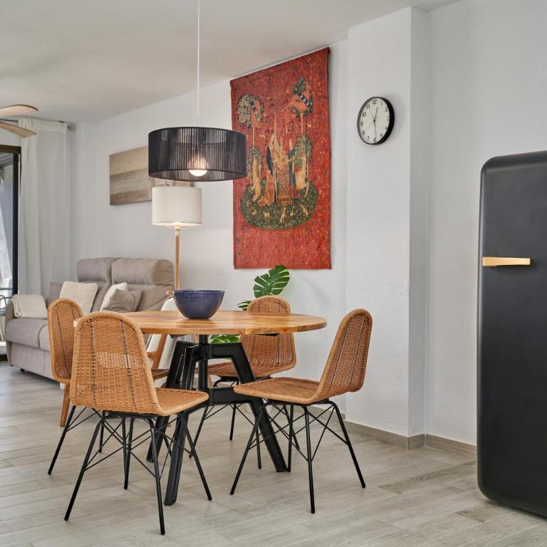 Apartamento El Rompeolas - Apartamento Deluxe de 2 dormitorios con vistas al mar - 9