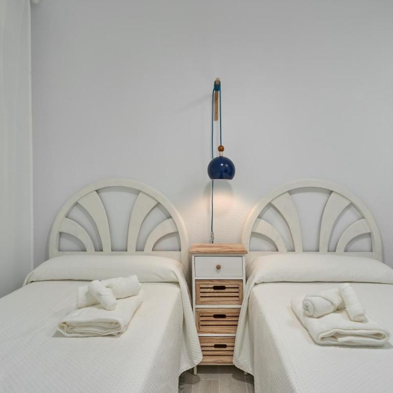 Apartamento El Rompeolas - Apartamento Deluxe de 2 dormitorios con vistas al mar - 16