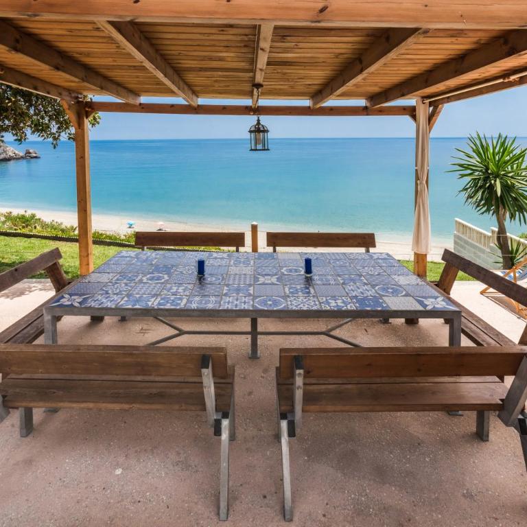 Casa Cuartel El Delfín - Casa Deluxe de 4 dormitorios - Frente al mar - 4