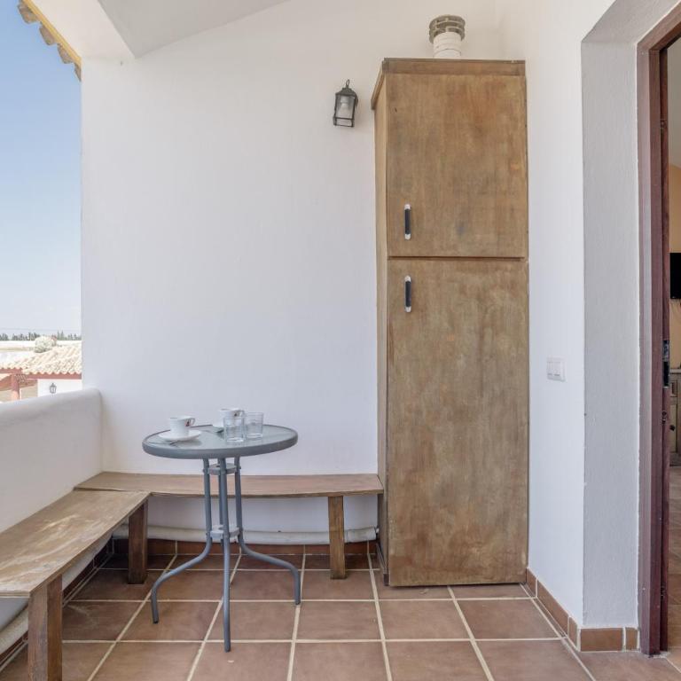 Casa Rural Roche - Habitación Cuádruple con ducha - 1