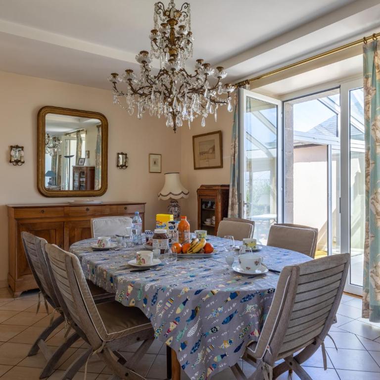 Maison Bretonne Madame est Servie 4 - Two-Bedroom House - 11