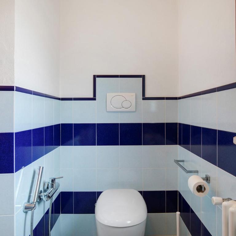 Hilary house - Appartamento Superior con 1 Camera da Letto e Balcone - 15