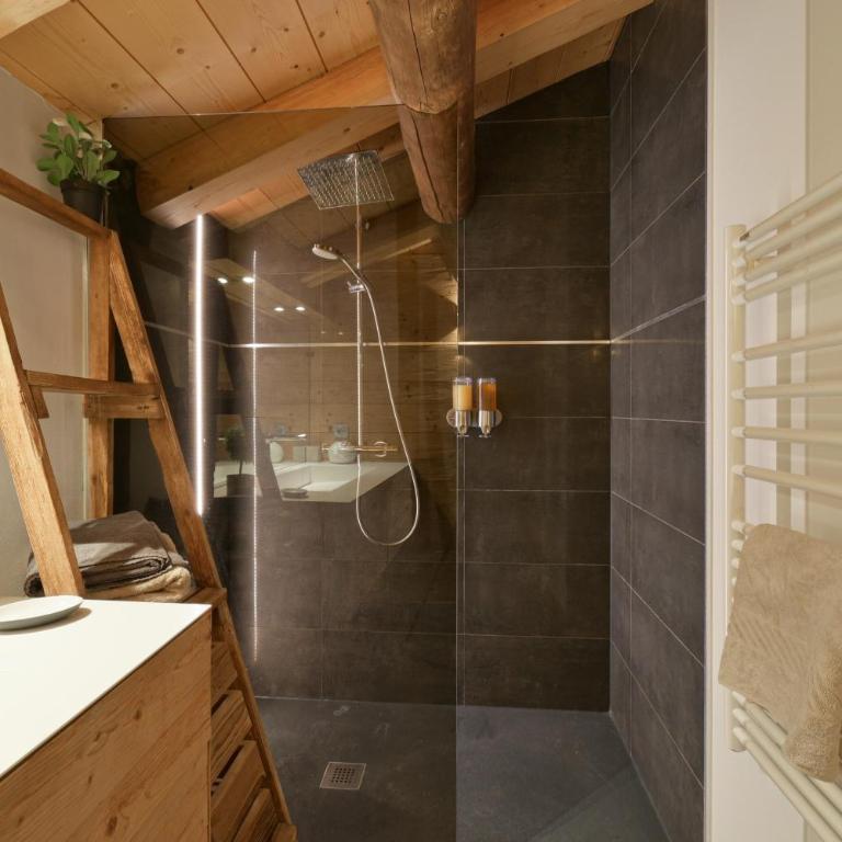 Appartement Le Jalouvre - Two-Bedroom Deluxe Apartment with Garden View - 19