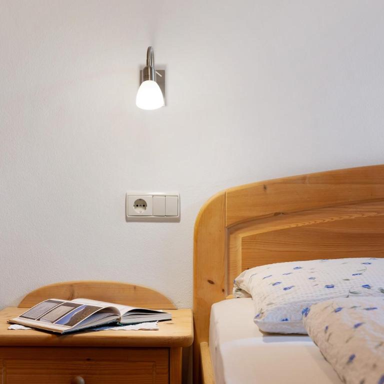 Bauernhof Schgagul - Deluxe-Apartment mit 2 Schlafzimmern und Gartenblick - 15