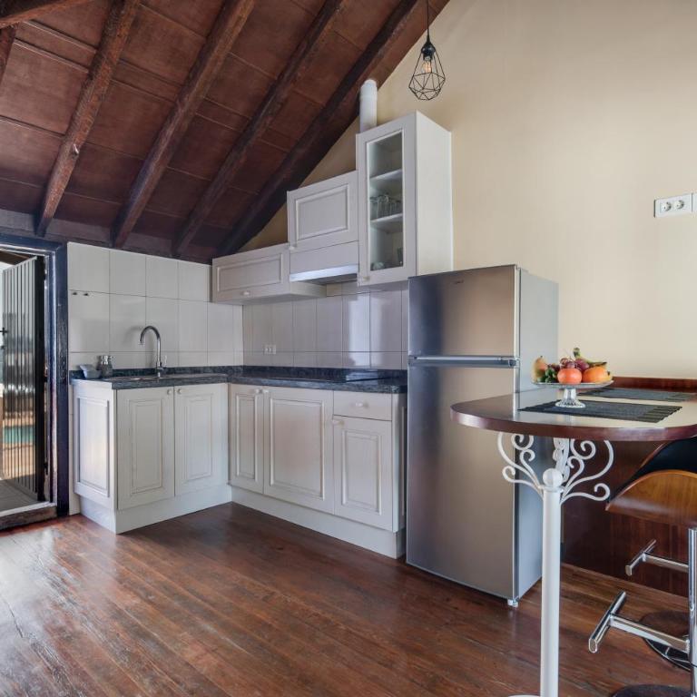 La Buhardilla de La Vicaría - Apartamento Superior con vistas a la ciudad - 5