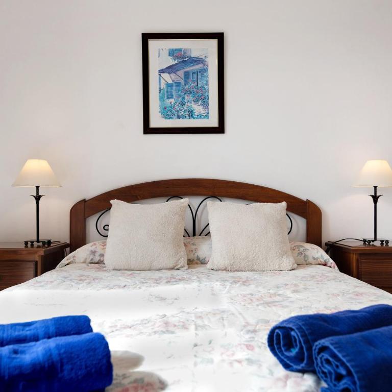 Puerto Chico B - Two-Bedroom Deluxe Apartment with Ocean View - 13