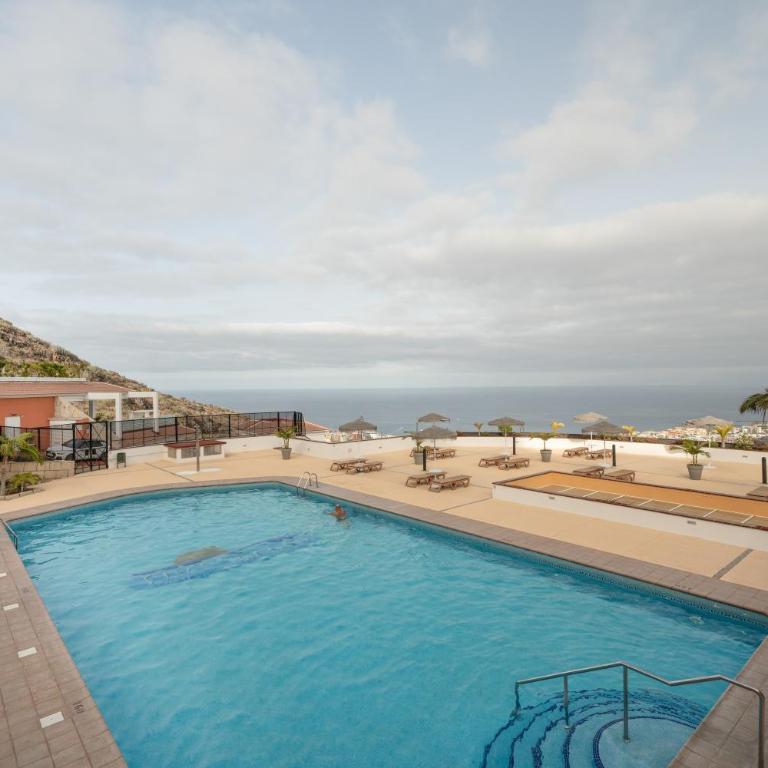 Apartment 3 Bedrooms Heated Pool - Apartamento de 3 dormitorios y vistas al mar - 3