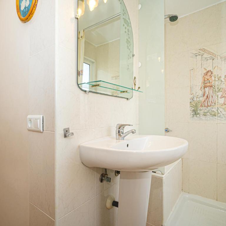 Wg2 Benidorm - Apartamento Deluxe de 2 dormitorios con vistas al mar - 18