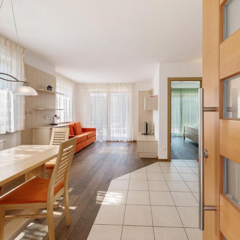 Obertrisaierhof Wohnung 1 - Apartment mit 1 Schlafzimmer und Gartenblick - 1