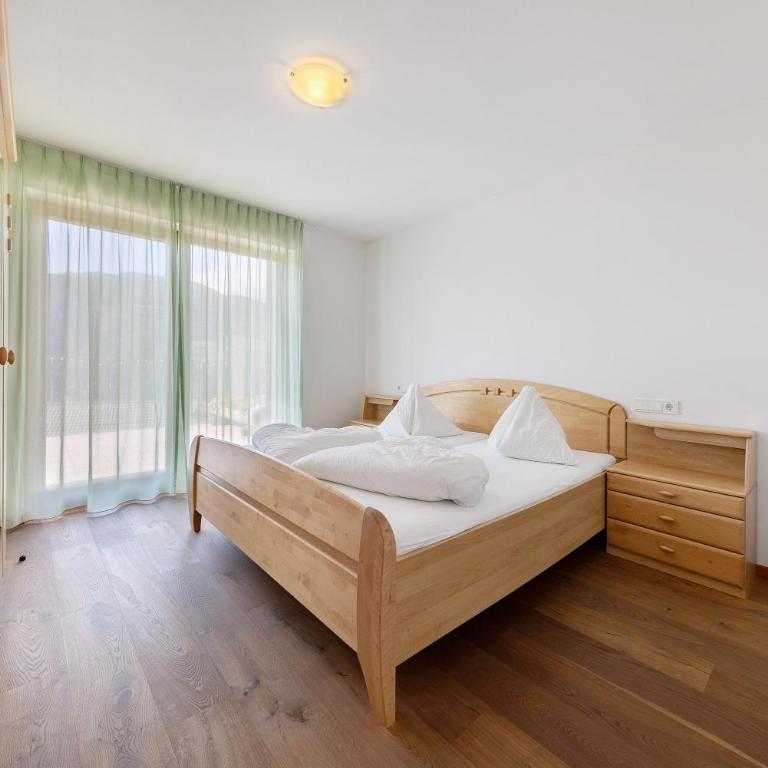 Obertrisaierhof Wohnung 1 - Apartment mit 1 Schlafzimmer und Gartenblick - 14