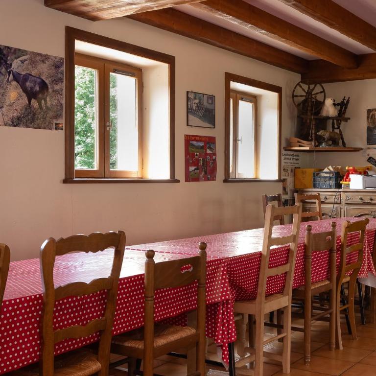 Gîte La ferme de l’ours - Appartement avec Terrasse - 13