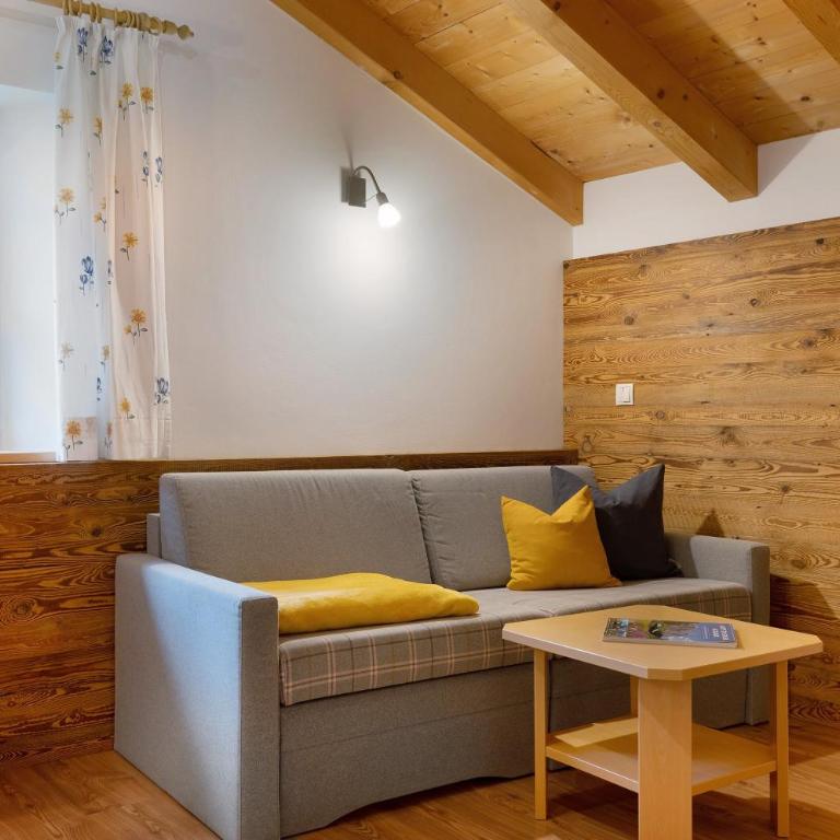 Bauernhof Schgagul - Deluxe-Apartment mit 2 Schlafzimmern und Gartenblick - 2