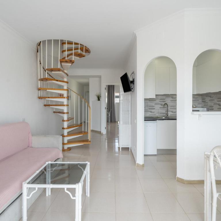 Michelangelo Resort Apartments 215 - Habitación Cuádruple con ducha - 23