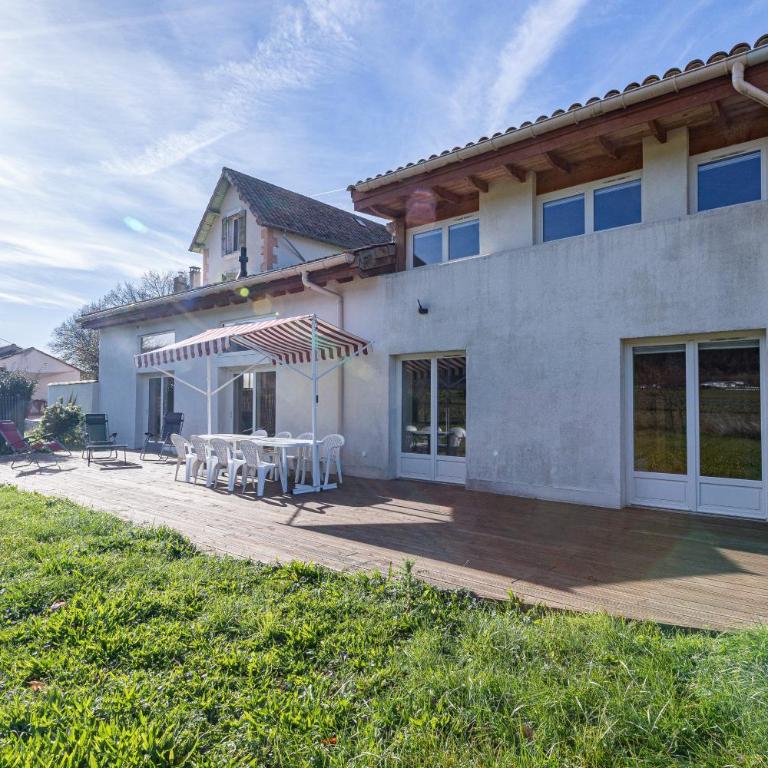 L'Eco-logis du Clos Des Tilleuls - Maison de Vacances - 33