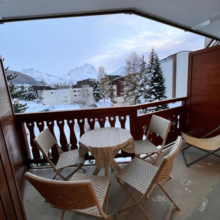 Charmant studio au pied du Jandri - Monolocale con Vista Montagna - 12