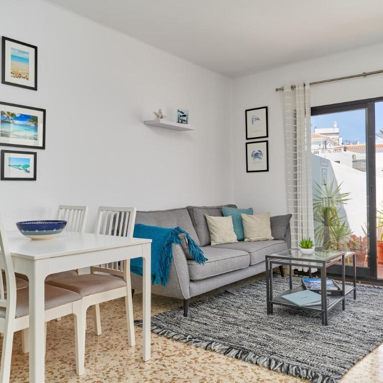 Sea view Apt Nerja - Apartamento Deluxe de 2 dormitorios con vistas al mar - 9
